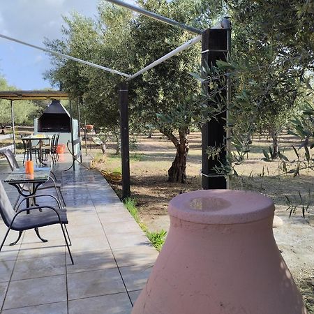 Olea Cottage Galatas  Экстерьер фото