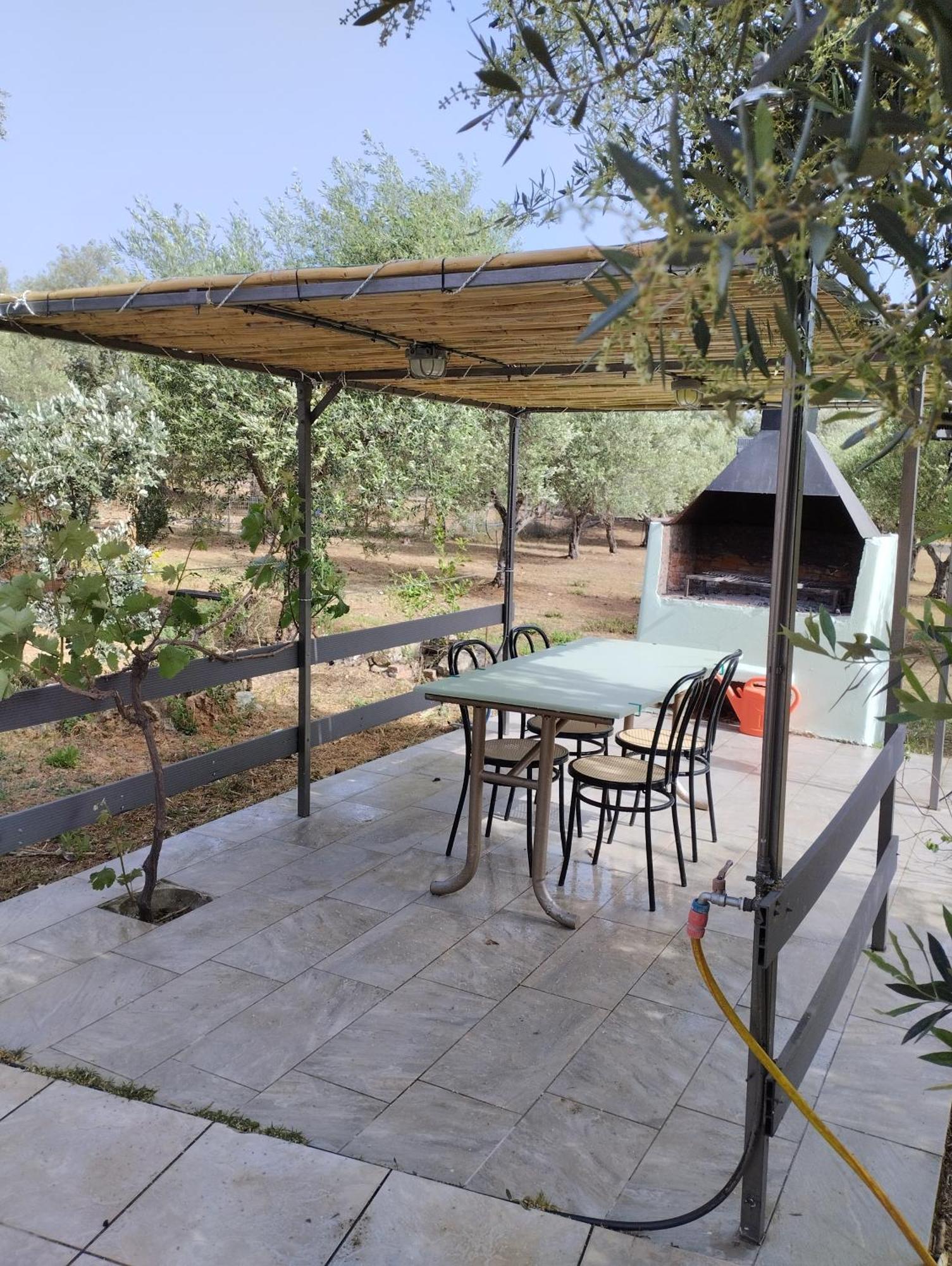 Olea Cottage Galatas  Экстерьер фото
